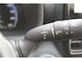 Toyota Yaris 1.5 Hybrid 130 Launch Edition Bi-tone | Rijklaar | Blind Spot | Head Up | Sensoren v+a | Stoel-/stuurverw. | JBL | Half-leder | NL-auto