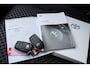 Toyota Yaris 1.5 Hybrid 130 Launch Edition Bi-tone | Rijklaar | Blind Spot | Head Up | Sensoren v+a | Stoel-/stuurverw. | JBL | Half-leder | NL-auto
