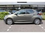 Toyota Yaris 1.5 Hybrid Dynamic Special | Rijklaar | Trekhaak | Stoel-/stuurverw. | Apple/Android | Camera | LED | Keyless