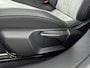 Peugeot e-2008 EV GT Pack 50 kWh 136pk | Accu 93% | Trekhaak | Stoelverwarming | Camera | Carplay |
