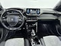 Peugeot e-2008 EV GT Pack 50 kWh 136pk | Accu 93% | Trekhaak | Stoelverwarming | Camera | Carplay |