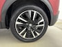 Peugeot e-2008 EV GT Pack 50 kWh 136pk | Accu 93% | Trekhaak | Stoelverwarming | Camera | Carplay |