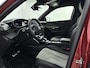 Peugeot e-2008 EV GT Pack 50 kWh 136pk | Accu 93% | Trekhaak | Stoelverwarming | Camera | Carplay |