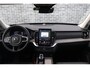 Volvo XC90 2.0 T8 Plug-in Hybrid AWD Ultra Dark | PHEV | 360 Graden Camera | Luchtvering | Bowers Wilkins Audio | Trekhaak | Nappaleder | Stoelventilatie | Stoelmassage | Head-up Display | Panoramadak | Matrix LED Koplampen