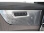 Volvo XC90 2.0 T8 Plug-in Hybrid AWD Ultra Dark | PHEV | 360 Graden Camera | Luchtvering | Bowers Wilkins Audio | Trekhaak | Nappaleder | Stoelventilatie | Stoelmassage | Head-up Display | Panoramadak | Matrix LED Koplampen