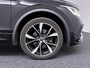 Volkswagen Tiguan 1.4 TSI eHybrid R-Line Business+ | Trekhaak | Panoramadak | ACC | IQ Light!