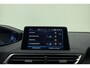 Peugeot 5008 1.2 PureTech Crossway Leer/Alcantara l 360 camera l Schuif-Kanteldak l Focal l Climate control l Cruise Control Adaptief l Full-LED l DAB l Apple Carplay & Android Auto