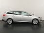 Ford Focus Wagon 125pk Titanium | Nwe. distributieriem | Trekhaak | Voorruit verwarmd | Camera | Clima | Cruise |