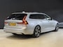 Volvo V90 2.0 B4 R-Design | Panoramadak | Elektr. trekhaak | Head-Up | Camera | Harman Kardon | Adaptive cruise | Dealer onderhouden
