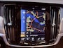 Volvo V90 2.0 B4 R-Design | Panoramadak | Elektr. trekhaak | Head-Up | Camera | Harman Kardon | Adaptive cruise | Dealer onderhouden