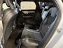 Volvo V90 2.0 B4 R-Design | Panoramadak | Elektr. trekhaak | Head-Up | Camera | Harman Kardon | Adaptive cruise | Dealer onderhouden