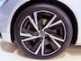 Volvo V90 2.0 B4 R-Design | Panoramadak | Elektr. trekhaak | Head-Up | Camera | Harman Kardon | Adaptive cruise | Dealer onderhouden