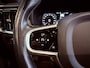 Volvo V90 2.0 B4 R-Design | Panoramadak | Elektr. trekhaak | Head-Up | Camera | Harman Kardon | Adaptive cruise | Dealer onderhouden