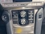 Toyota Land Cruiser 2.8 D-4D-F Professional Window Van | BPM VRIJ! | Unieke kleur! | Leder | Navigatie | Keyless | Cruise control adaptief |