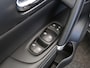 Nissan Qashqai 115pk Tekna + | Panorama dak | Trekhaak | Memory stoelen met verwarming | Voorruit verwarming |