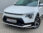 Kia Niro Hybrid 1.6 GDi DynamicPlusLine Navigatie, Schuifdak, Leder, LED, Head Up Display, Adaptive Cruisencontrol, Stoel/Stuurverwarming