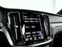 Volvo V60 B3 R-Design | Parkeercamera | Stoel- en Stuurverwarming | Trekhaak