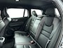 Volvo V60 B3 R-Design | Parkeercamera | Stoel- en Stuurverwarming | Trekhaak