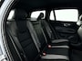 Volvo V60 B3 R-Design | Parkeercamera | Stoel- en Stuurverwarming | Trekhaak