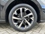 Volkswagen Polo 1.0 TSI Life / Navigatie / App connect / Parkeersensoren V+A / Lichtmetaal 16 inch /