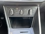 Volkswagen Polo 1.0 TSI Life / Navigatie / App connect / Parkeersensoren V+A / Lichtmetaal 16 inch /