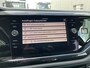 Volkswagen Polo 1.0 TSI Life / Navigatie / App connect / Parkeersensoren V+A / Lichtmetaal 16 inch /