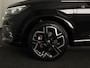 Volkswagen Tiguan 1.5 eHybrid R-Line Edition 272 pk Automaat (DSG) | Verlengde garantie | Navigatie | Panoramadak | Trekhaak (wegklapbaar) | Parkeersensoren (Park assist) | Rondomzicht camera | Lederen bekleding | R-Line |