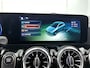 Mercedes-Benz EQA 250+ Business Solution AMG 71 kWh | Premium pakket | Nightpakket | Parkeerpakket | Panoramaschuifdak | 360° camera | 19 inch tienspaaks lichtmetalen AMG-velgen | Smartphone integratie |