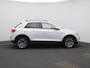 Volkswagen T-Roc 1.0 TSI Style | 116 PK | | Apple Carplay / Android Auto | Navigatie | Parkeersensoren Voor & Achter | Buitenspiegels Elektrisch Inklapbaar | Cruise Control Adaptief
