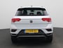 Volkswagen T-Roc 1.0 TSI Style | 116 PK | | Apple Carplay / Android Auto | Navigatie | Parkeersensoren Voor & Achter | Buitenspiegels Elektrisch Inklapbaar | Cruise Control Adaptief