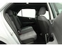 Volkswagen ID.3 Life 58 kWh | Parkeersensoren | Stoel/Stuurverwarming | Navigatie  | CarPlay | 18 inch