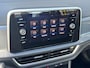 Volkswagen T-Roc 1.0 115pk TSI Life Edition Parkeerassistent (Park Assist) | Adaptive cruise control | 'App-Connect' draadloze smartphone integratie