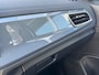 Volkswagen T-Roc 1.0 115pk TSI Life Edition Parkeerassistent (Park Assist) | Adaptive cruise control | 'App-Connect' draadloze smartphone integratie