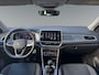Volkswagen T-Roc 1.0 115pk TSI Life Edition Parkeerassistent (Park Assist) | Adaptive cruise control | 'App-Connect' draadloze smartphone integratie
