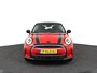 MINI Cooper 1.5 Business Edition | Sportstoelen | Climate Control | Groot Navi |