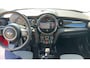 MINI Cooper 1.5 Business Edition | Sportstoelen | Climate Control | Groot Navi |