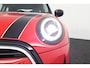 MINI Cooper 1.5 Business Edition | Sportstoelen | Climate Control | Groot Navi |