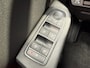 Renault Clio 1.0 TCe Bi-Fuel Intens | Trekhaak | All-Season banden | 360° Camera | Navigatie |