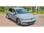 Volkswagen Golf Volkswagen Golf eHybrid 204pk DSG | ACC | Camera | Stoelverw. | Massage | CarPlay