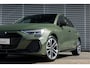 Audi A3 Sportback 45 TFSI e 272PK S edition Competition | Panoramadak | Carbon (pakket) Spoiler t.w.v. €2.470,- | SONOS | 18 Inch |