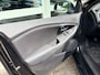 Volvo V40 1.6 D2 Kinetic lichte zijschade Navigatie/Clima/Trekhaak/Radio CD/MP3/Led achterlichten/Hill Hold/Start stop