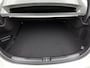 Mercedes-Benz C-klasse 300 e Business Solution | Parkeerpakket met achteruitrijcamera | Warmtewerend, donkergetint glas | Trekhaak | GUARD 360° Plus | Smartphone-integratie |