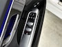 Mercedes-Benz C-klasse 300 e Business Solution | Parkeerpakket met achteruitrijcamera | Warmtewerend, donkergetint glas | Trekhaak | GUARD 360° Plus | Smartphone-integratie |