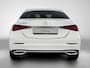 Mercedes-Benz C-klasse 300 e Business Solution | Parkeerpakket met achteruitrijcamera | Warmtewerend, donkergetint glas | Trekhaak | GUARD 360° Plus | Smartphone-integratie |