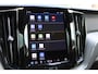 Volvo XC60 2.0 Recharge T6 AWD R-Design | Trekhaak | Panoramadak | BLIS | 360 Camera