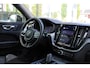Volvo XC60 2.0 Recharge T6 AWD R-Design | Trekhaak | Panoramadak | BLIS | 360 Camera