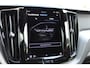 Volvo XC60 2.0 Recharge T6 AWD R-Design | Trekhaak | Panoramadak | BLIS | 360 Camera