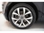 Land Rover Range Rover Evoque P300e PHEV AWD R-Dynamic SE [ Panorama Leder Stoelverwarming Trekhaak ]