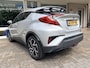 Toyota C-HR / C-HR+ 1.8 Hybrid Style Verw. voorstoelen/Cuisecontr. adapief/Keyless entry+Start/Dodehoek detectie/Autom. Airco/Parkeer Assistent+Sensoren V+A/Navi Full map/Audio instal. Premium