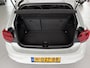 Volkswagen Polo 1.0 TSI Highline Airco - Apple carplay - Navigatie - Parkeersensoren - Parkeer assistent - Cruise control - Licht metalen velgen 16 inch - Lederen versnellingspook - Bluetooth - Led verlichting - Radio - Start/stop systeem - Stuur leder - Stuur multifunctioneel - Elektrische ramen